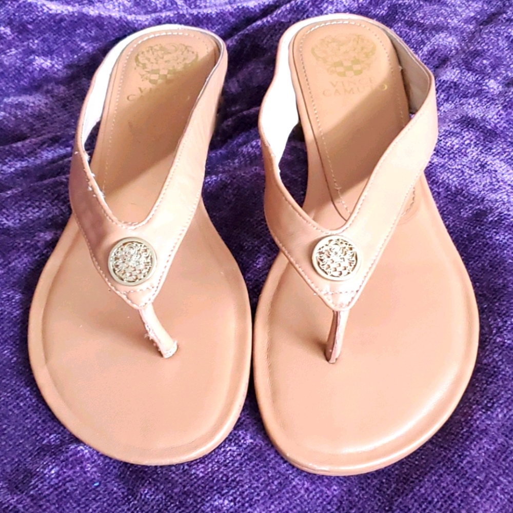 Vince Camuto sandlez